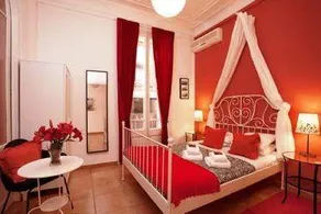 Marta Guest House Barcelona - Image 4