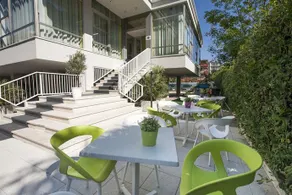 Hotel Geminus - Image 2
