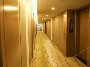 Restin Hotel - Image 2