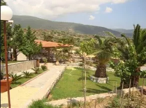 Galazia Limni - Image 2