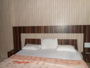 Hotel Rudra Plaza - Image 5