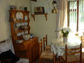 Clyhore Cookie Cottage - Image 4