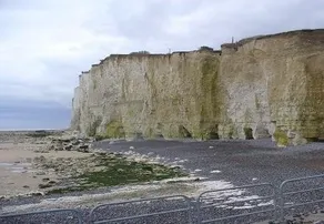 Les Blancarts - Image 4