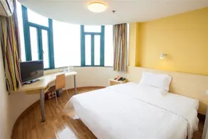 7Days Inn Guiyang Posts and Telecommunications Building - Image 4