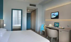 Uappala Hotel Cruiser - Image 4