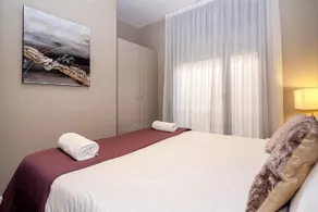 BARNA HOUSE APARTMENTS - Image 5