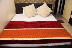 Hotel Sanjary Palace By OYO Rooms - Image 5