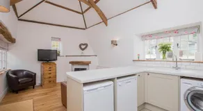 Kingston Estate - Image 3