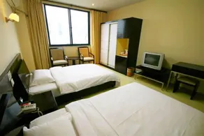 Huaxun Inn Shanghai Huancheng Road - Image 3