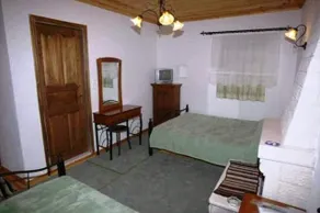 Terpsichori Guesthouse - Image 3
