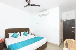 OYO 1246 Raaj Residency - Image 2