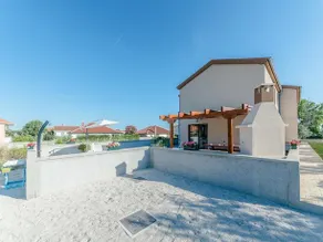 Holiday home Luscinia - Image 2