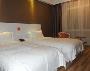 Oushang Business Hotel - Image 4