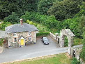 Cloverhill Gate Lodge - Image 2