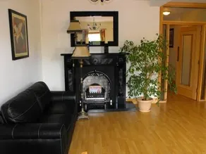 Ma Dwyer's Guest Accommodation - Image 3