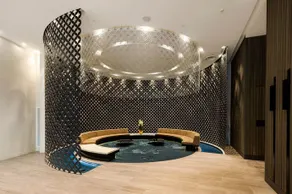 Luxurious 3 Bedroom Apartment - Image 1