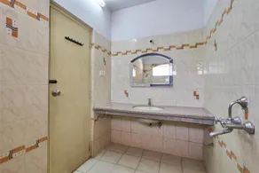 Pagoda Suites - Image 5