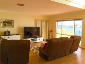 King House - Image 5