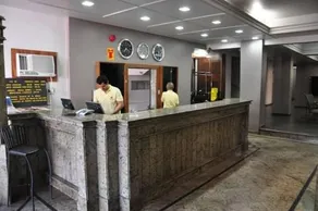 Hotel Advanced - Image 2