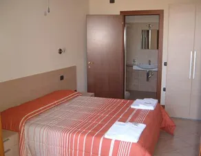 Hotel Garden - Image 5