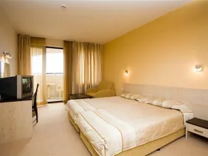 HOTEL CASABLANCA - Image 4