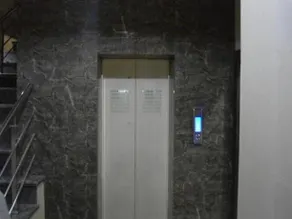 Krish Paradise Hotel - Image 3