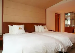 Zhejiang Jindu Hotel - Image 2