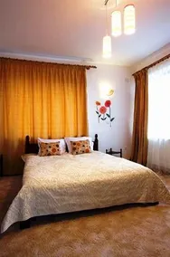 Pensiunea Casa Cu Flori - Image 5