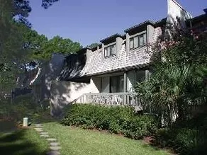 Harbour Town Resorts - Image 2