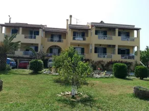 Athineos Apartments - Image 2