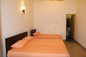 Green Villa - Image 2