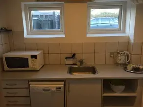 Lillers Guesthouse - Image 2
