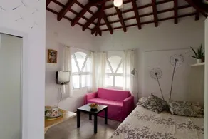Tower-Penthouse With Spacious Terrace - Image 2