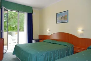 Hotel Gardenia - Image 4