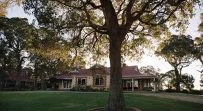 Cherubino Wines Guest Houses - Image 5