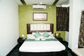 Hotel Pink Pearl - Image 5