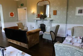 Newbay House Hotel - Image 2