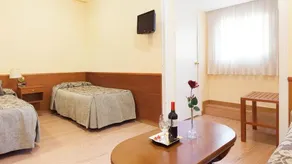 Hostal Oliva - Image 3