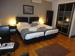 10 Suites - Image 4