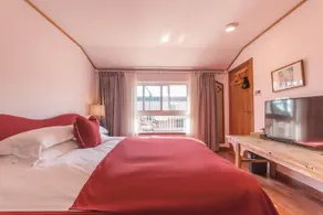 Guilu Boutique Hotel - Image 5