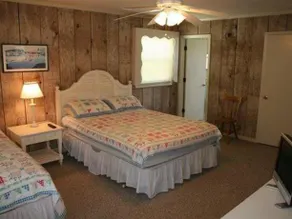 Carolina Moon 4 Bedroom Home by RedAwning - Image 3