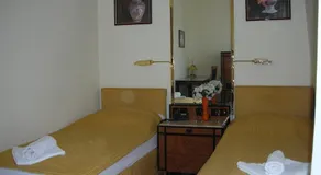 Hotel Panda - Image 3