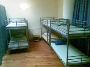 Domus Guesthouse - Image 2