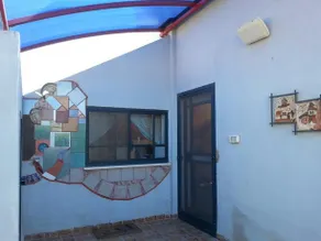 Hirsch House - Image 2