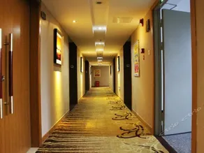 YUNSHENG BLUE SEA HOTEL - Image 4