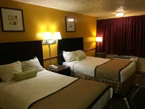 Walton Inn - Image 4