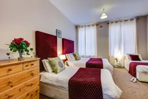 Kingfisher Serviced Apartments - Image 3