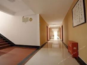 LONGTANXIA RUNLAI HOTEL - Image 3