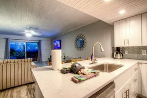 Beach Surf Casa by ZIA VR - Image 1