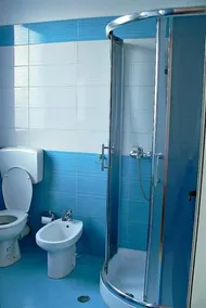 Hotel Holiday - Image 5